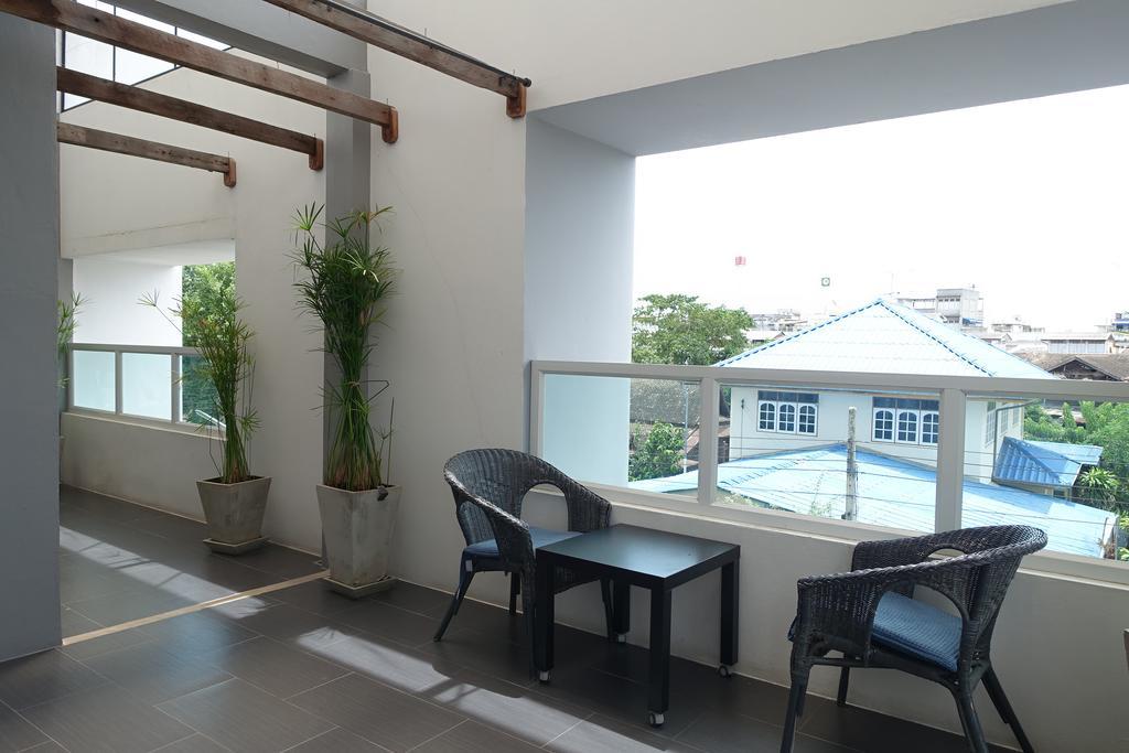 White Monkey Guesthouse Πετσαμπούρι Εξωτερικό φωτογραφία