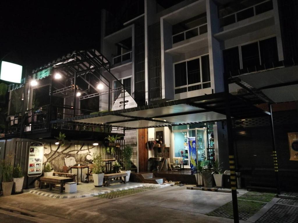 White Monkey Guesthouse Πετσαμπούρι Εξωτερικό φωτογραφία